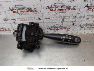 O147059 Gebruikte ruitenwis schakelaar Opel Agila