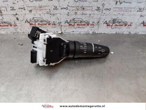 O147084 Gebruikte ruitenwis schakelaar Nissan Note