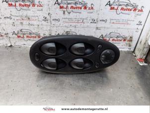 O147115 Gebruikte schakelblok ruiten Rover 75