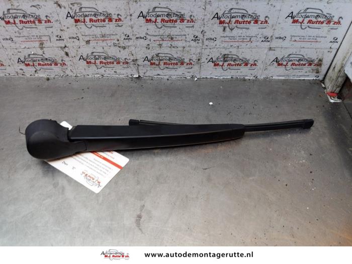 Gebruikte Ruitenwisserarm achter Seat Mii O147121