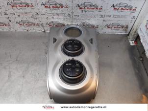 O147356 Gebruikte kachel bedieningspaneel Toyota Yaris