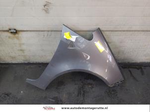 O147447 Gebruikte spatbord rechts-voor Mitsubishi Colt