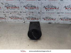 O147543 Gebruikte licht schakelaar Volkswagen Golf