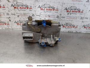 O147663 Gebruikte slotmechaniek portier 4deurs links-voor Citroen Xantia
