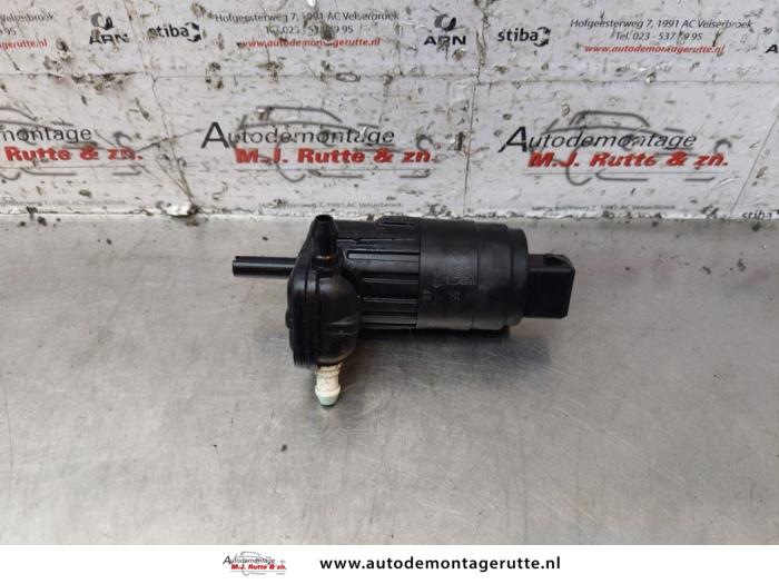 Gebruikte Ruitensproeier voor Opel Corsa O147756