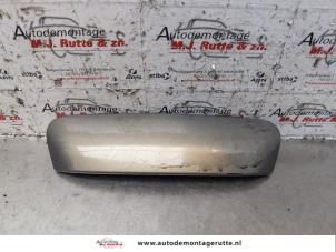 O147759 Gebruikte handgreep achterklep Opel Corsa
