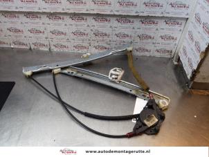 O147797 Gebruikte ruitmechaniek 4deurs links-voor Ford Fiesta