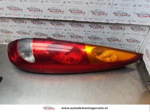 O147798 Gebruikte achterlicht rechts Nissan Almera