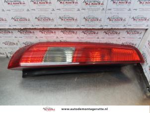 O147841 Gebruikte achterlicht links Ford Fiesta