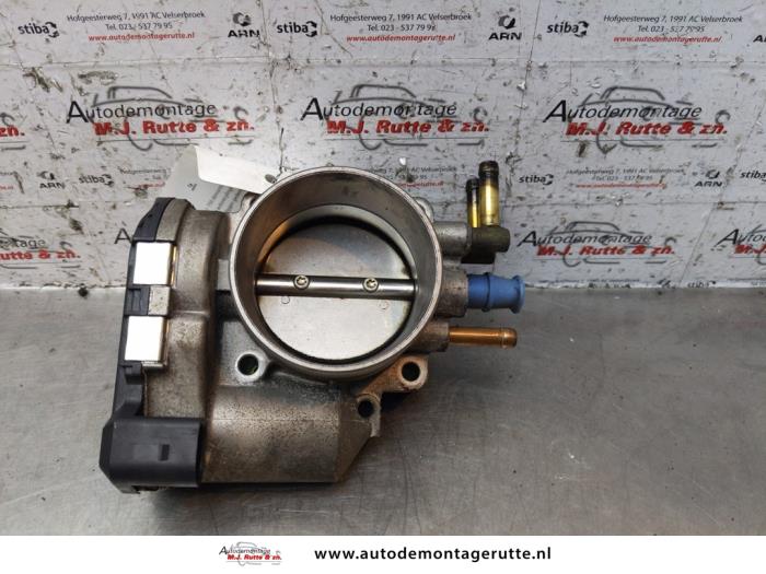 Gebruikte Gasklephuis Audi A4 O147856