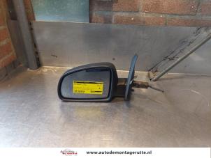 O148010 Gebruikte buitenspiegel links Opel Meriva