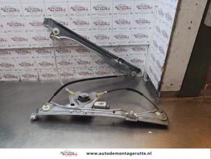 O148067 Gebruikte ruitmechaniek 4deurs links-voor Renault Clio