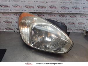 O148139 Gebruikte koplamp rechts Hyundai Accent