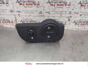 O148158 Gebruikte mistlamp schakelaar Hyundai Accent
