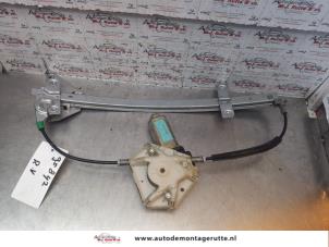 O148286 Gebruikte raammechaniek 4deurs rechts-voor Volvo V40