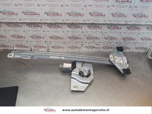 O148292 Gebruikte ruitmechaniek 2deurs rechts-voor Peugeot Partner
