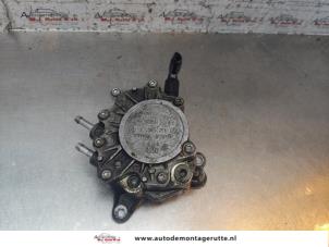 O148313 Gebruikte brandstofpomp mechanisch Volkswagen Golf