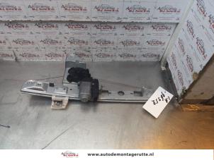 O148360 Gebruikte ruitmechaniek 4deurs links-achter Renault Megane