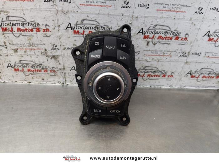 Gebruikte Multi Media Regelunit BMW 3-Serie O148504