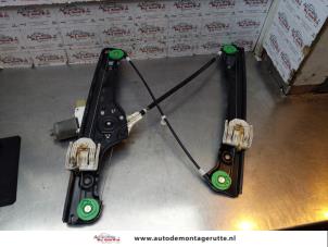 O148605 Gebruikte ruitmechaniek 4deurs links-voor BMW 3-Serie