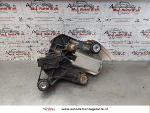 O148642 Gebruikte motor ruitenwisser achter Peugeot Bipper