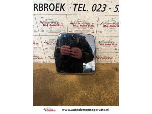 Gebruikte Spiegelglas links Peugeot Expert (222/224) 2.0 HDi 90 Prijs op aanvraag aangeboden door Autodemontage M.J. Rutte B.V.