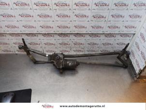 O148748 Gebruikte ruitenwismotor+mechaniek Renault Master