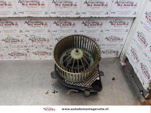 Gebruikte Kachel Ventilatiemotor Fiat Scudo (220Z) 1.9 D Prijs op aanvraag aangeboden door Autodemontage M.J. Rutte B.V.