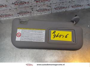 O148992 Gebruikte zonneklep Toyota Yaris