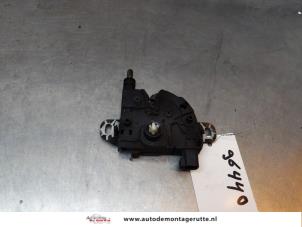 O149069 Gebruikte slotmechaniek achterklep Ford C-Max