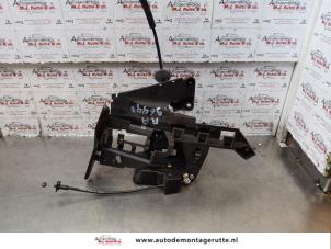 O149072 Gebruikte slotmechaniek portier 4deurs rechts-achter Ford C-Max