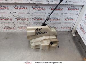 O149098 Gebruikte deurslot mechaniek 4deurs links-voor Volkswagen Touran