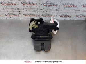O149224 Gebruikte slotmechaniek achterklep Audi A6