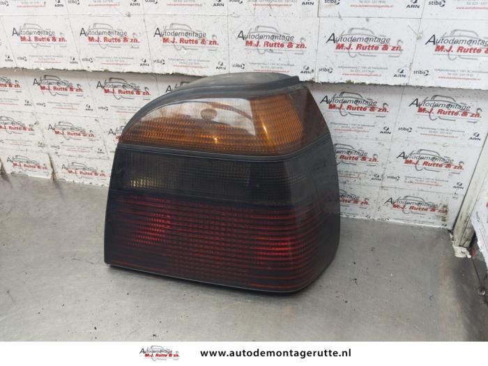 Gebruikte Achterlicht rechts Volkswagen Golf O149280