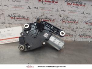 O149340 Gebruikte motor ruitenwisser achter Mercedes Vito