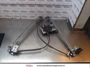 O149353 Gebruikte raammechaniek 2deurs links-voor Landrover Freelander