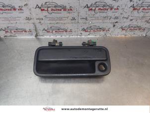O149356 Gebruikte deurgreep 2deurs links Landrover Freelander