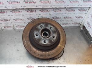 O149413 Gebruikte asschenkel links-achter Mercedes Vito