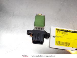 O149476 Gebruikte kachel weerstand Volkswagen UP