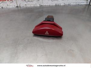 O149535 Gebruikte alarmlicht schakelaar Citroen C5