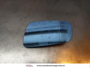 O149556 Gebruikte spiegelglas links Volkswagen Golf