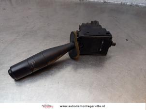 O149615 Gebruikte pinker schakelaar Peugeot Partner