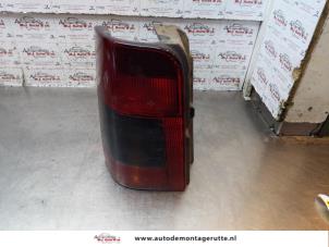 O149636 Gebruikte achterlicht links Peugeot Partner