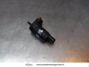 O149638 Gebruikte ruitensproeierpomp voor Volkswagen Golf