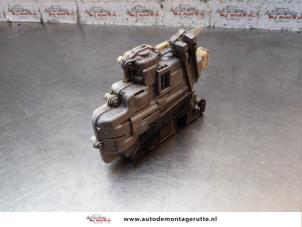 O149679 Gebruikte portierslot mechaniek 4deurs links-achter Seat Leon