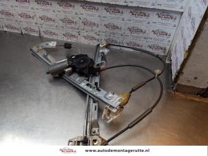 O149687 Gebruikte ruitmechaniek 2deurs links-voor Peugeot 206