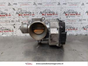 O149730 Gebruikte gasklephuis Peugeot 206 PLUS
