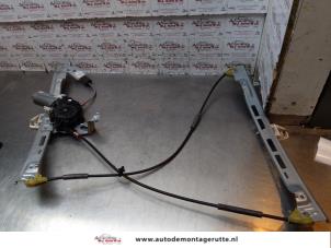 O149747 Gebruikte raammechaniek 2deurs links-voor Peugeot 206 PLUS