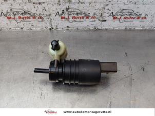 O149916 Gebruikte ruitensproeier voor Volkswagen Lupo