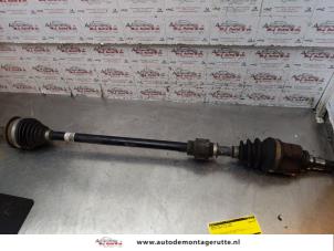 O149930 Gebruikte aandrijfas rechts-voor Toyota Yaris